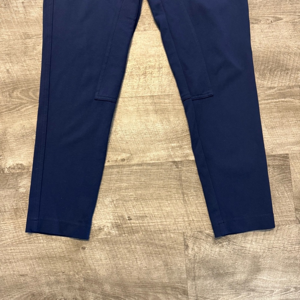 NWOT St John Zip Pocket Slim Ankle Knit Navy Blue Mid Rise Pant Women’s Sz. 6 - Picture 4 of 7